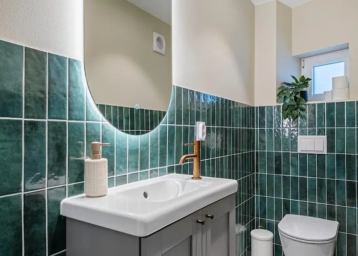 The Townhouse Dream I No Expense Spared I New 2025 *