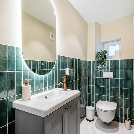 The Townhouse Dream I No Expense Spared I New 2025 Σπίτι διακοπών *