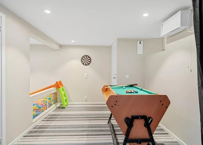 The Townhouse Dream I No Expense Spared I New 2025 Feriehus *